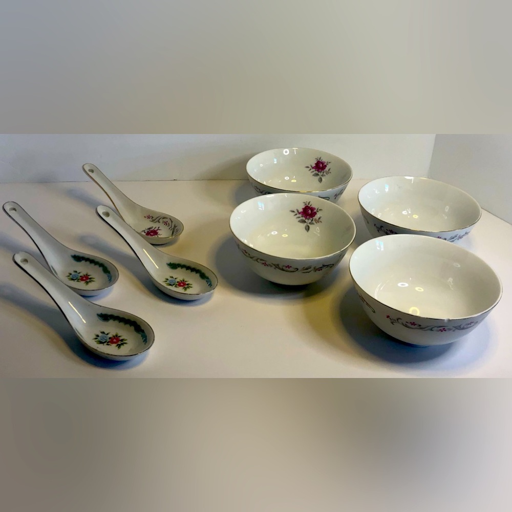 Vintage Tatung Soup Bowls & Spoons. (4) Made In Taiwan. Couple Chips In Two Bowl